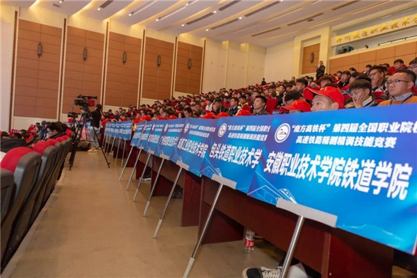 ̫������tyc4633